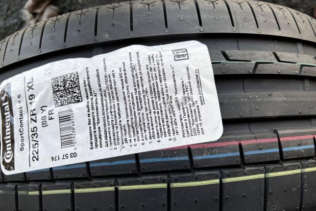 Continental SportContact 6 225/35 R19