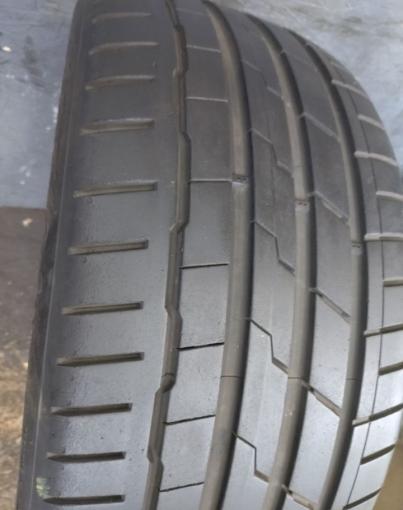 Hankook Ventus S1 Evo 3 K127 235/40 R19 96W