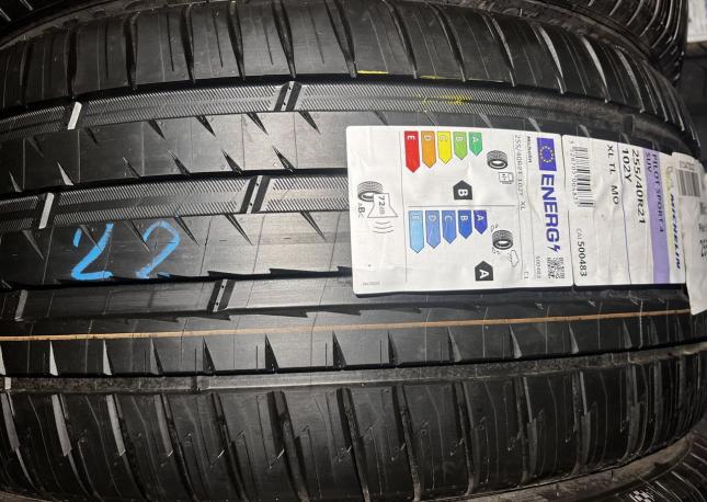 Michelin Pilot Sport 4 SUV 255/40 R21