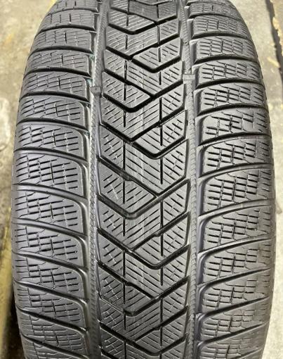 Pirelli Scorpion Winter 255/55 R19 111H