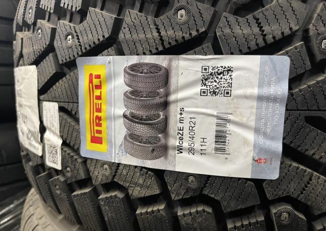 Pirelli Winter Ice Zero 295/40 R21 111H