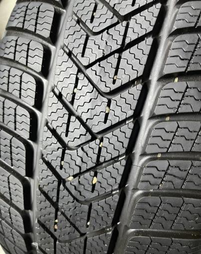 Pirelli Winter Sottozero 3 225/40 R19 93H