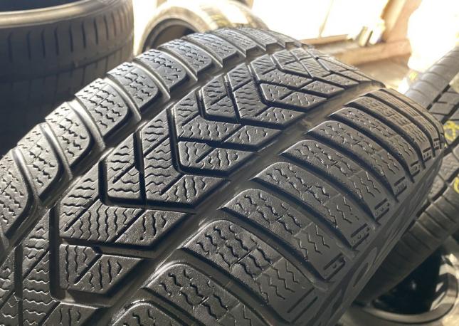 Pirelli Winter Sottozero 3 245/40 R18 97V