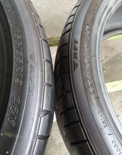 Bridgestone Potenza S001 225/40 R19