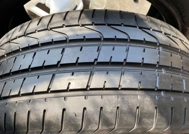 Pirelli P Zero 275/40 R22 108Y