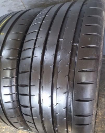 Michelin Pilot Sport 4 S 235/40 R19 96Y