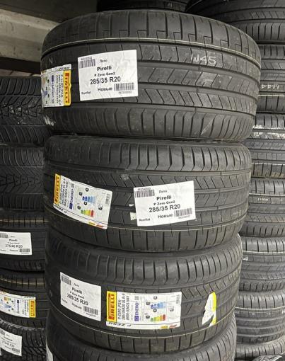 Pirelli P Zero PZ4 255/40 R20 и 285/35 R20 Y