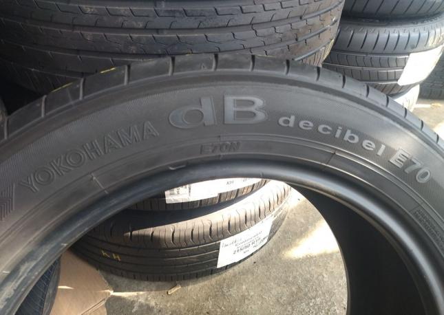Yokohama dB Decibel E70 215/55 R17 94V