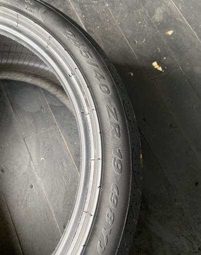 Pirelli P Zero Nero 245/40 R19