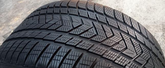 Pirelli Scorpion Winter 315/40 R21 111V