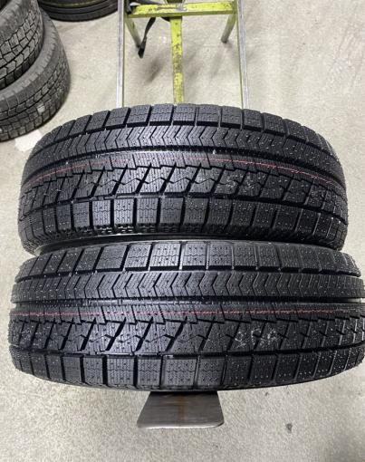 Bridgestone Blizzak VRX 215/65 R16