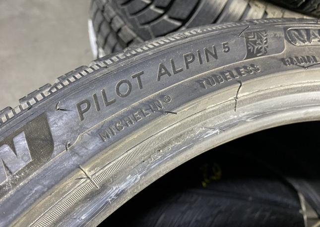 Michelin Pilot Alpin 5 295/30 R21 102V