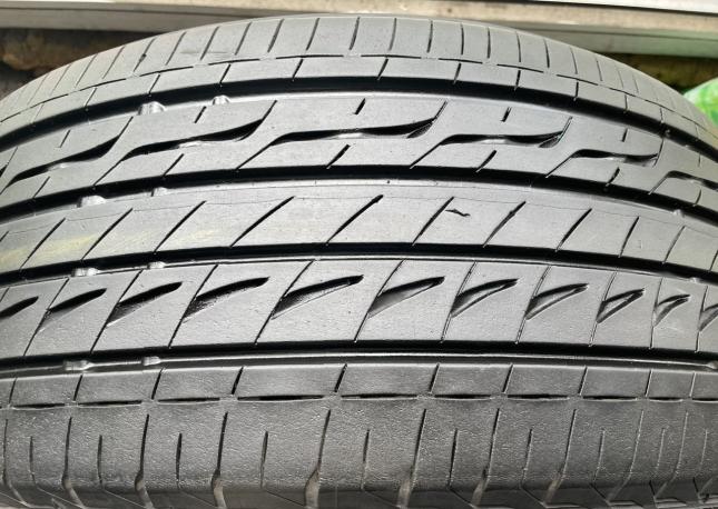 Bridgestone Regno GR-XI 215/45 R17 87W