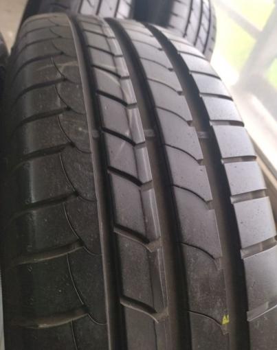 Goodyear EfficientGrip 195/60 R16 89H