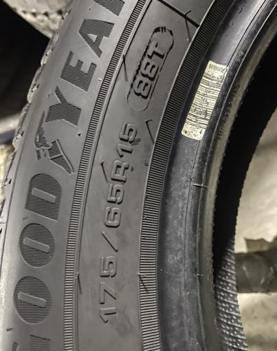 Goodyear Ultra Grip 4+ 175/65 R15