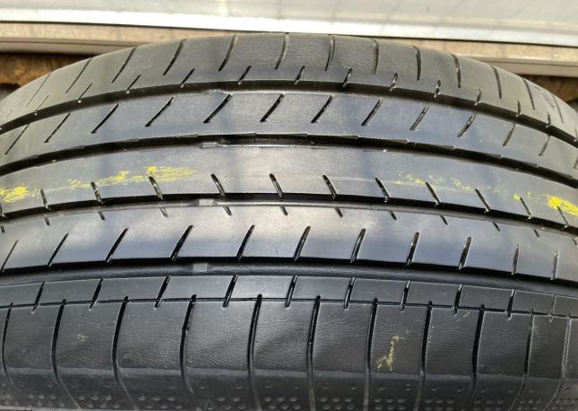 Yokohama BluEarth AE51 215/55 R17 94V