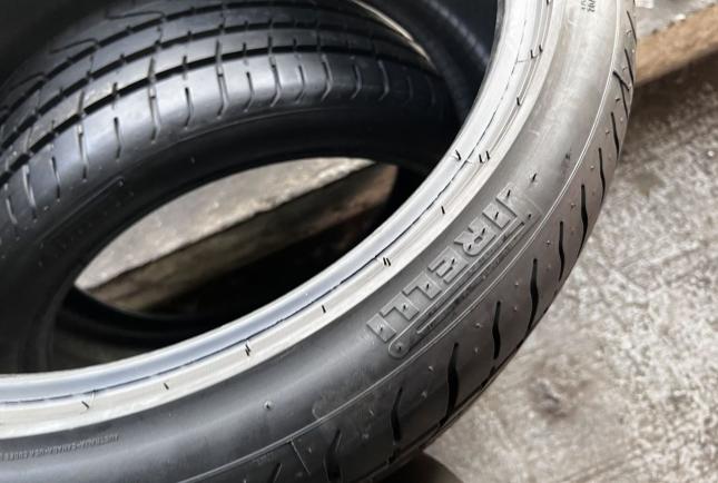 Pirelli P Zero 255/35 R20