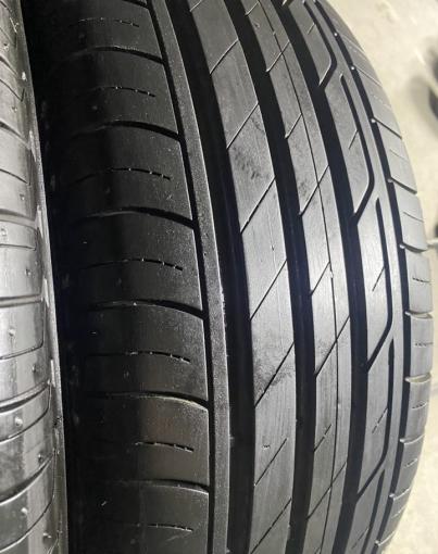 Bridgestone Turanza T001 215/60 R17