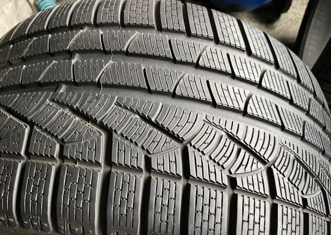 Pirelli Winter Sottozero 240 Serie II 285/35 R20 104V