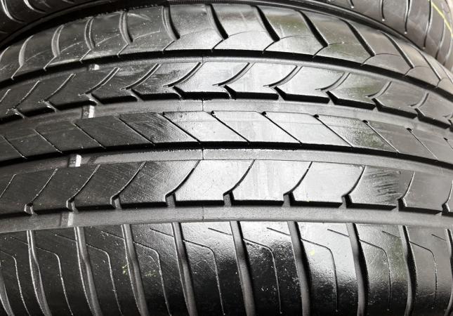 Goodyear EfficientGrip 255/45 R20