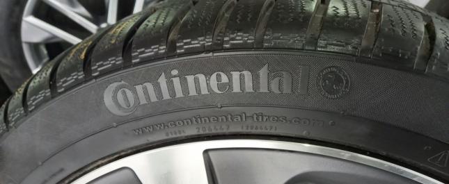 Continental ContiWinterContact TS 830 P 235/45 R19 99V