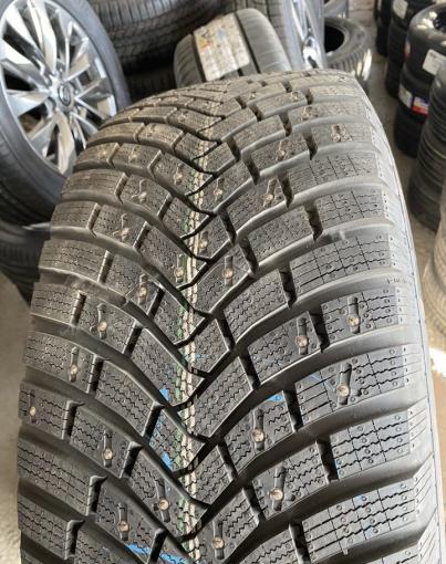 Continental IceContact 3 285/60 R18