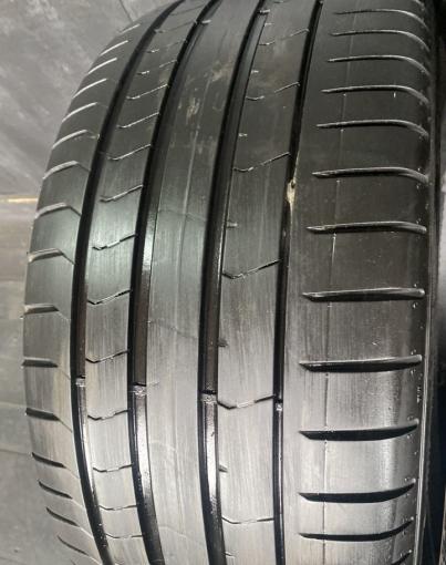 Pirelli P Zero 255/35 R19