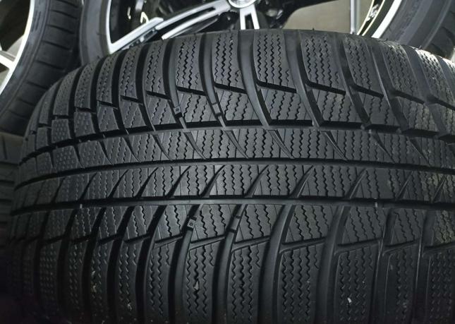 Bridgestone Blizzak LM-001 Evo 225/45 R18 и 255/40 R18