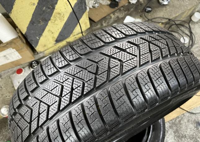 Pirelli Winter Sottozero 3 245/45 R19