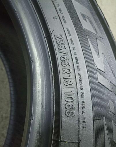 Toyo Observe GSi-5 235/65 R18