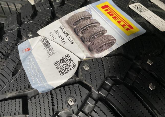 Pirelli Ice Zero 295/40 R21 111H