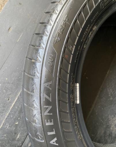 Bridgestone Alenza 001 235/55 R19