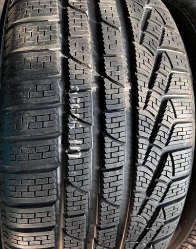 Pirelli Winter Sottozero 240 Serie II 255/45 R19