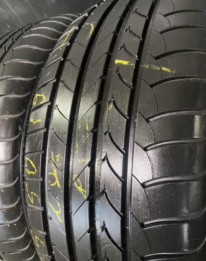 Goodyear EfficientGrip SUV 4x4 255/50 R19