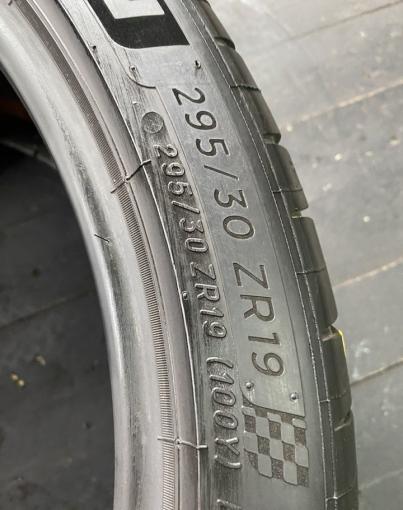 Michelin Pilot Sport 4 S 295/30 R19