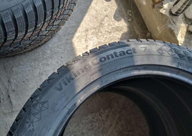 Continental ContiVikingContact 7 SUV 265/45 R20