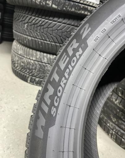 Pirelli Scorpion Winter 2 285/45 R21 113V