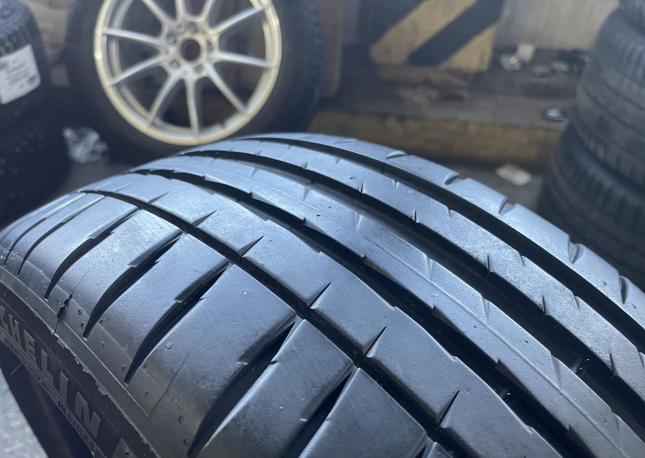 Michelin Pilot Sport 4 225/45 R19 96W