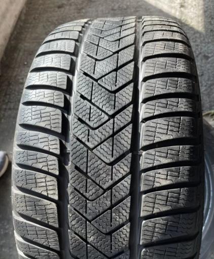 Pirelli Winter Sottozero 245/40 R19 и 275/35 R19