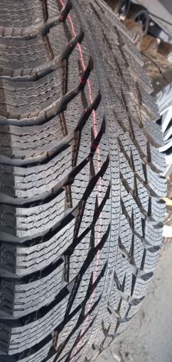 Nokian Tyres Hakkapeliitta R3 SUV 255/55 R20 110R