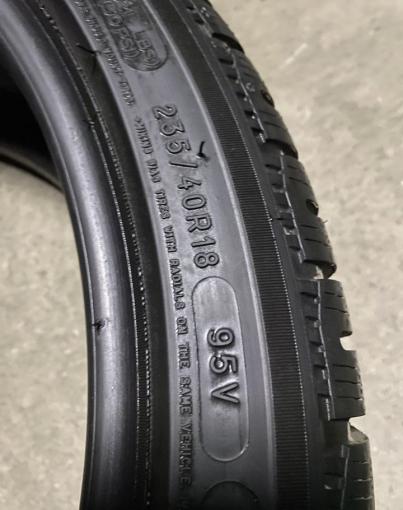 Michelin Pilot Alpin PA4 235/40 R18