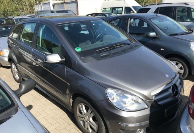 Mercedes-Benz B W245 2010г, на запчасти