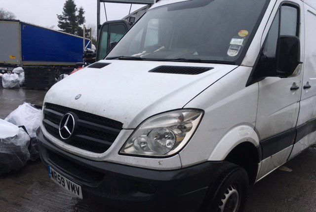 Разбор на запчасти Mercedes Sprinter