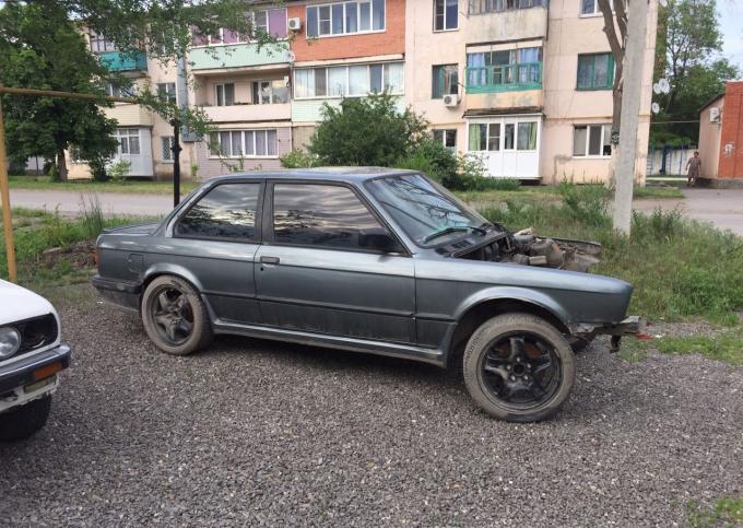 BMW e30 по детально