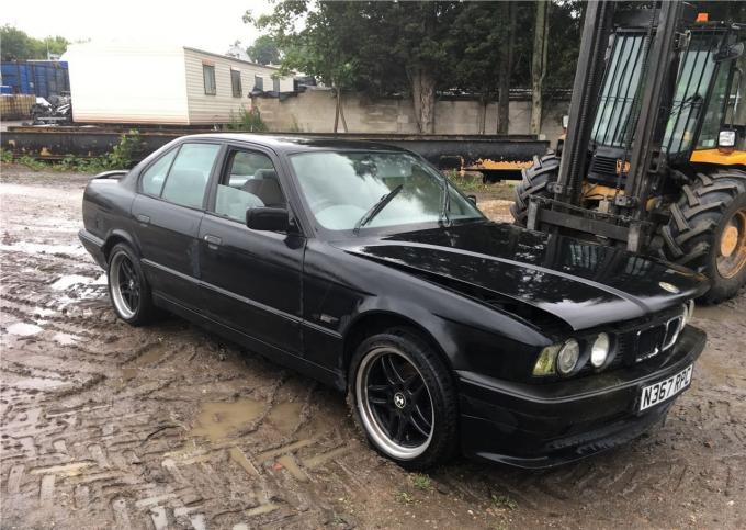 Разбор на запчасти BMW 5 E34