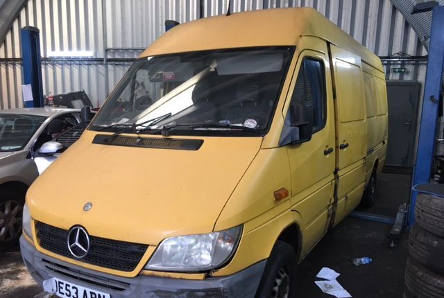 Разбор на запчасти Mercedes Sprinter