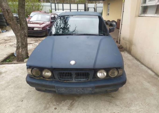 Разборка BMW 5 E34 M50B20 2.0 бензин запчасти