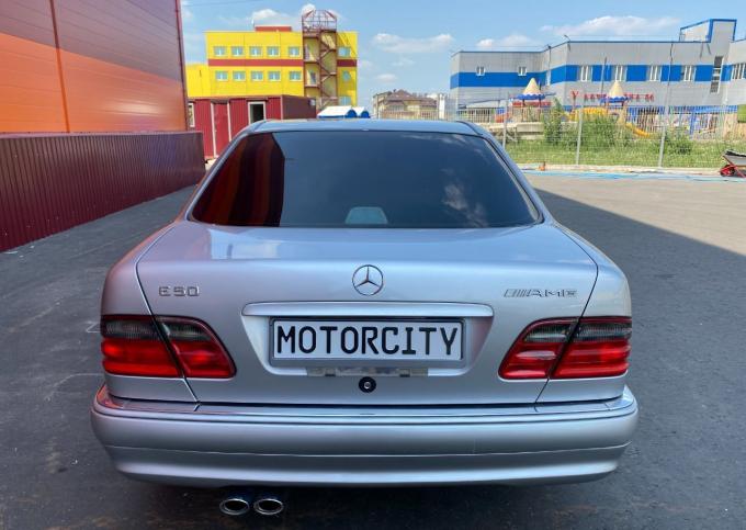 В разбор из Японии Mercedes E-Class W210 M119.980