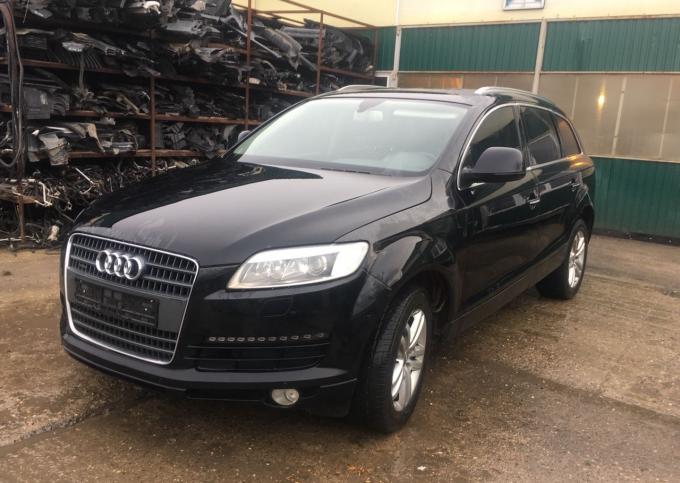 Запчасти на Audi Q7 2007 4.2 BAR