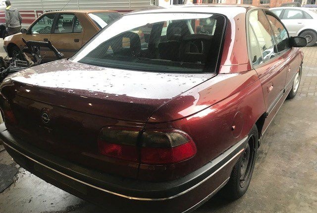 Разбор на запчасти Opel Omega B 1994-2003